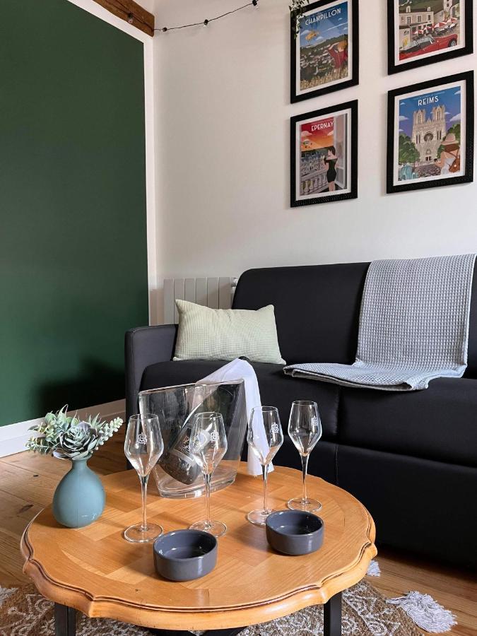 Bed and Breakfast Le Nid D'Isa Hautvillers Esterno foto